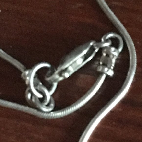 Sterling Silver Necklace & Pendent $12 or FREE🎉 - Picture 2 of 3